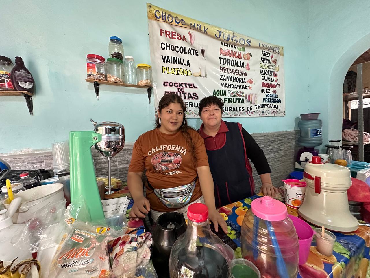 Los jugos de Don Lolo, una tradición familiar que endulza Guanajuato desde hace medio siglo