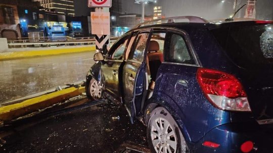 Lluvias dejan destrozos en estado de Guanajuato y hasta una familia arrastrada por el río