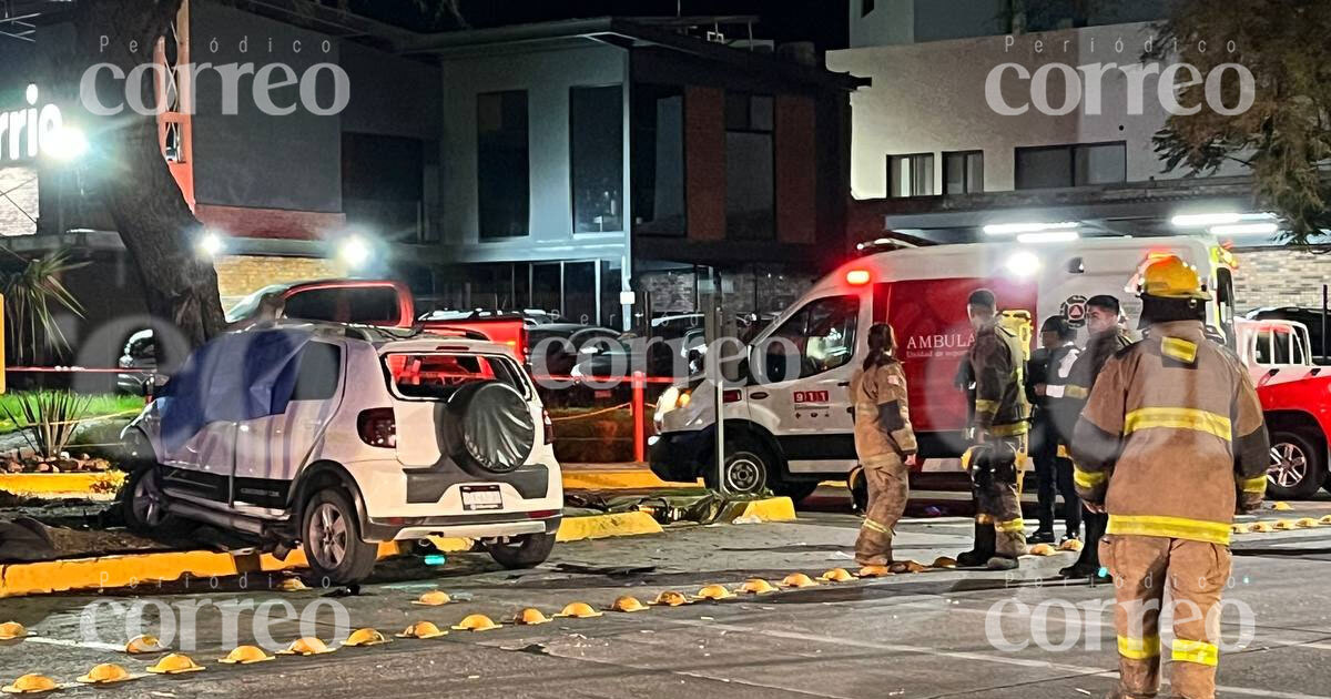 Aparatoso choque en la colonia Granjas El Rosario de León deja tres muertos y dos heridos  