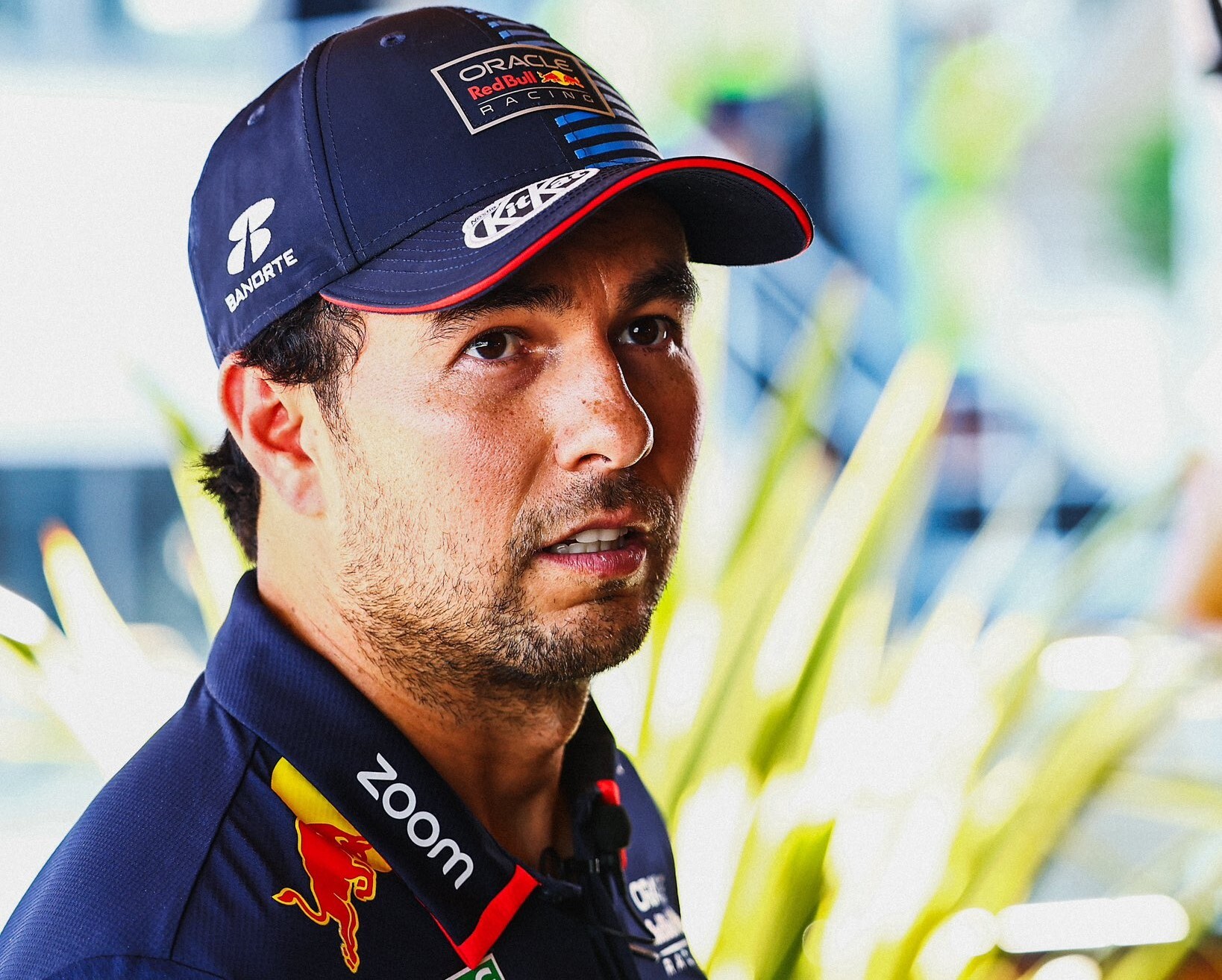 Checo Pérez habla sobre sus cláusulas de rendimiento en Red Bull