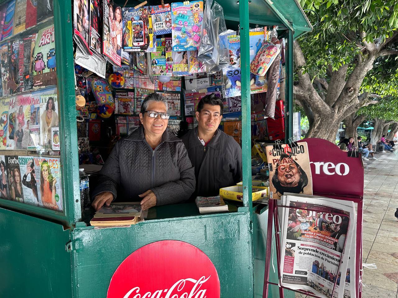 Don José lleva más de seis décadas distribuyendo periódicos y revistas en Guanajuato 