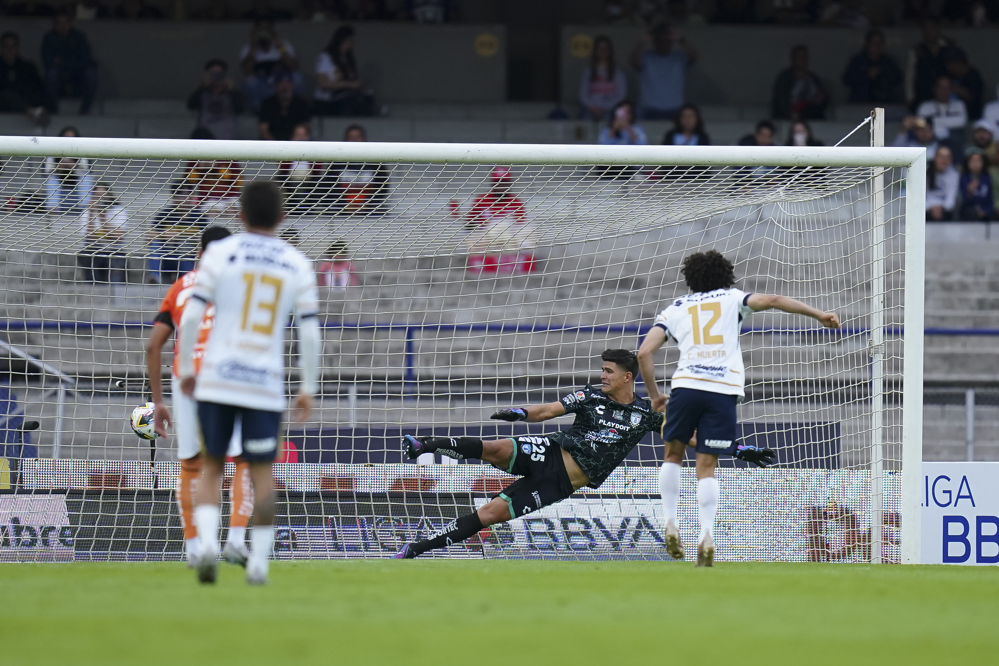 Pumas se Impone a Pachuca y escala al segundo lugar en el Apertura 2024