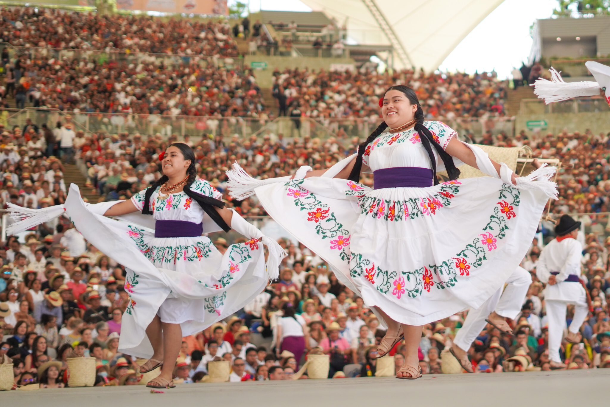 ¿Cuánto dura La Guelaguetza y qué significa? 