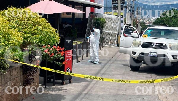 Segunda balacera en restaurante de mariscos de León deja un cliente muerto