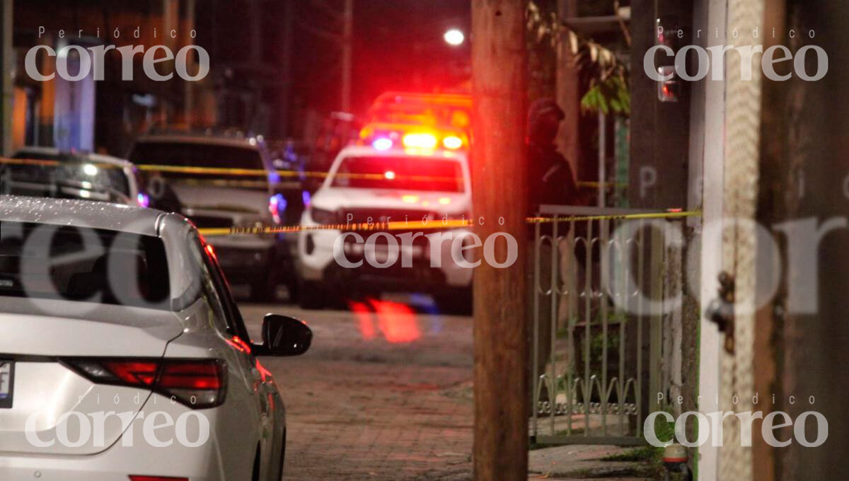 Asesinan a hombre en la puerta de su cochera en Irapuato 