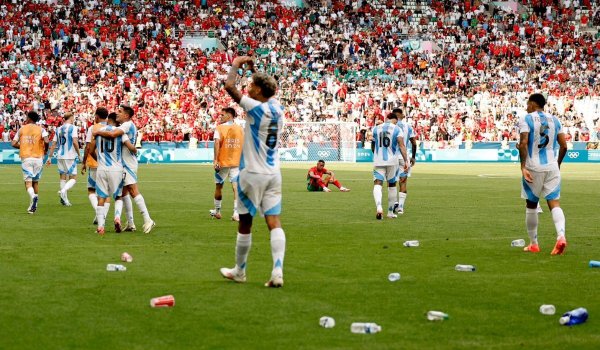 Así empezó París 2024 en fútbol: escándalo y agresiones en el Argentina vs Marruecos