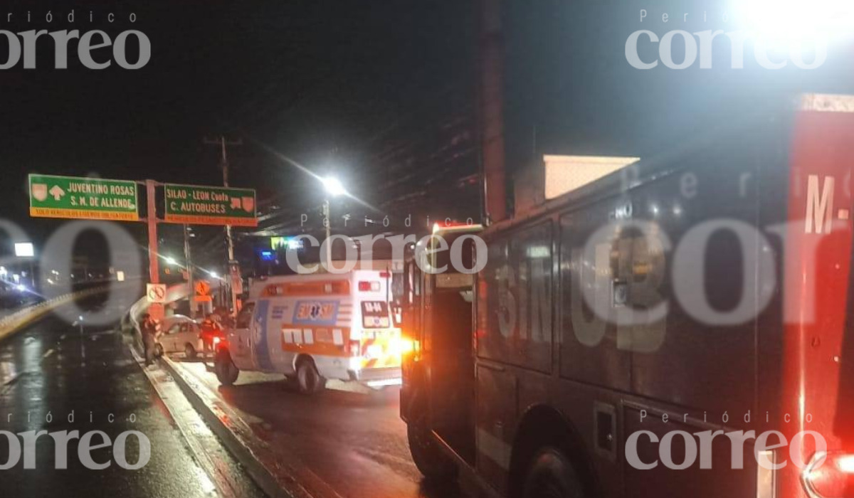 Conductores ebrios chocan en diferentes puntos de la capital tras intensas lluvias