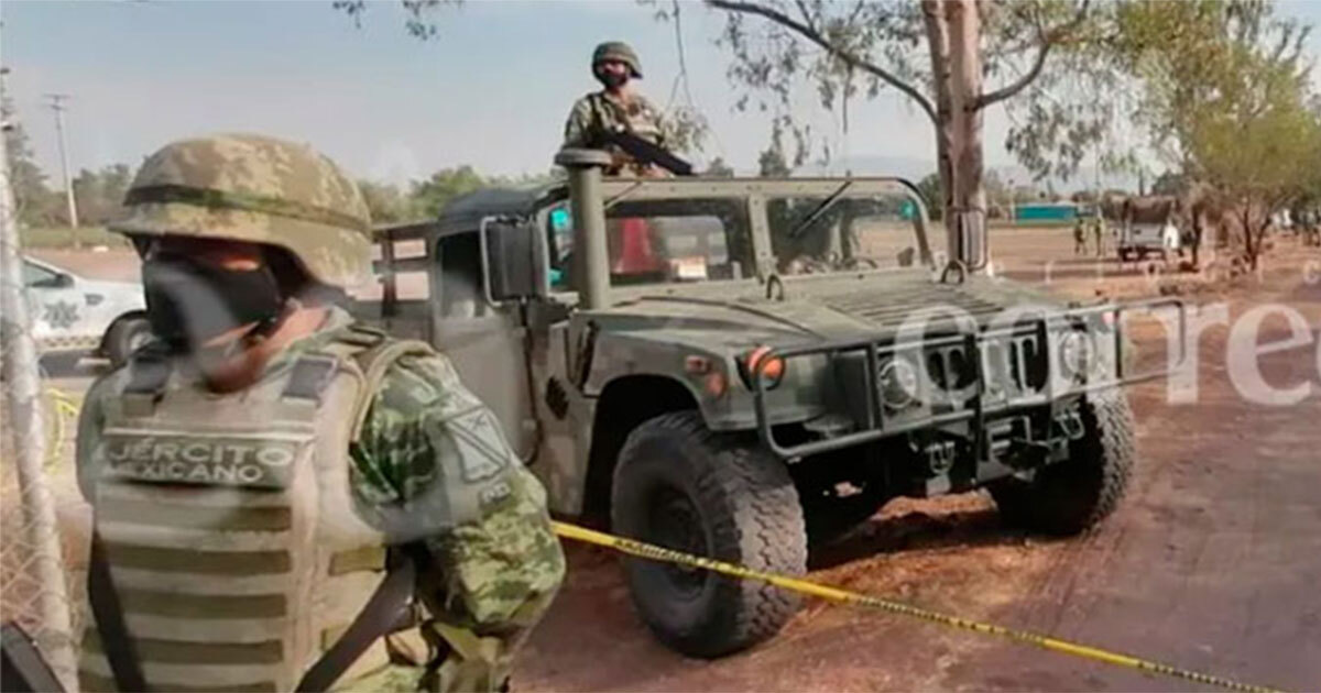 Atacan a elemento del Ejército en la carretera federal Salamanca-Morelia