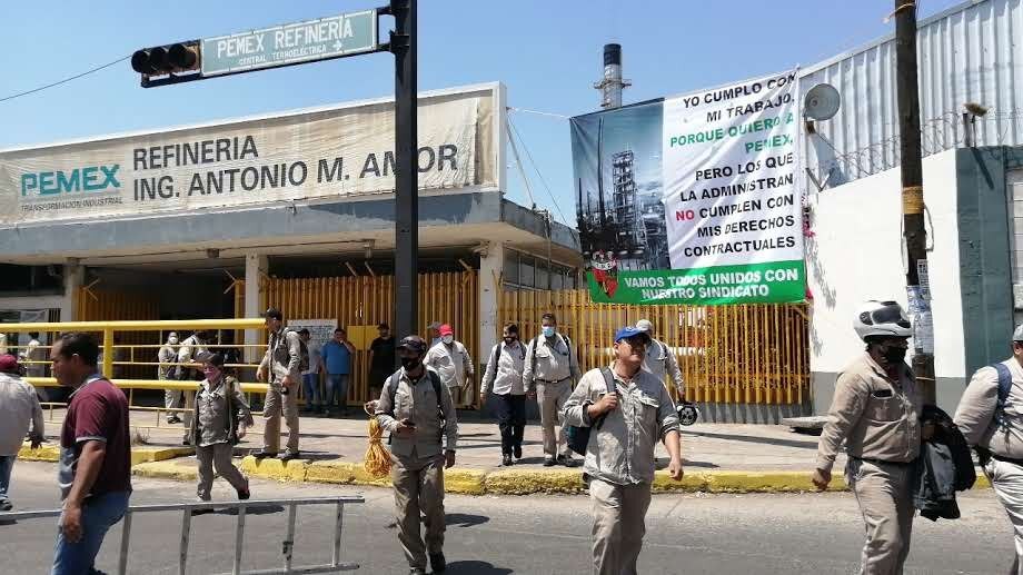 Anuncian aumento salarial para trabajadores de PEMEX, ¿de cuánto será el incremento?  