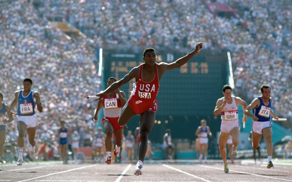 Carl Lewis, el 'Hijo del Viento', visitará León ¿Cuándo y dónde verlo?