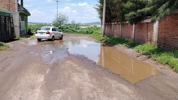 Claman habitantes de Los Prieto, en Salamanca, por rehabilitación de camino principal