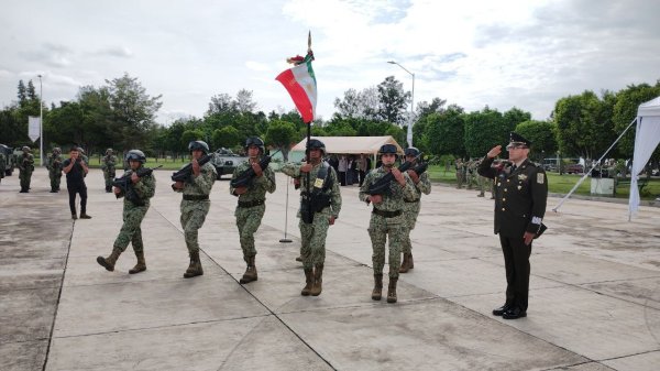 Coronel Marco Ramírez asume liderazgo del Octavo Regimiento Blindado en Irapuato