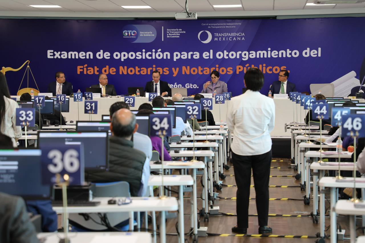 Reprueban 52 candidatos a notarios en Guanajuato; solo seis aprobaron exámenes