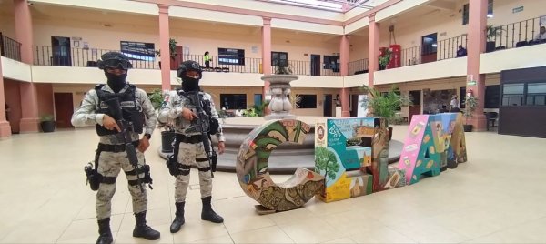 Fotos | Celaya queda sin vigilancia de Policía Municipal y entre militares por revisión a comandancias