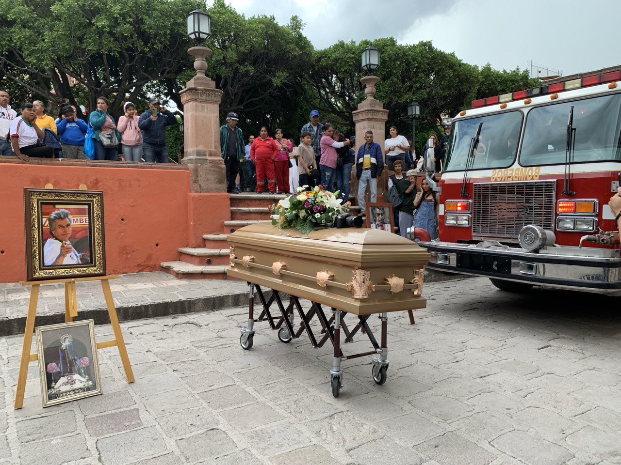 Dan último adiós a José Ortiz 'El Negro' Moya en San Miguel de Allende 