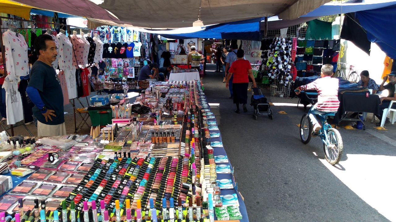 Ante asesinato de comerciante en el tianguis Lagunilla de Irapuato, comerciantes exigen seguridad 