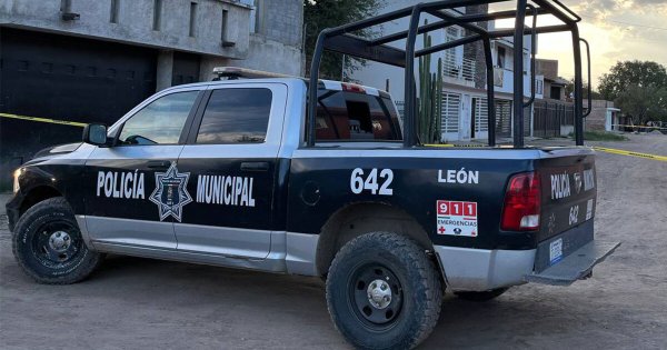  Investigan a policías de León por abuso de autoridad; golpearon y detuvieron a dos mujeres sin razón 