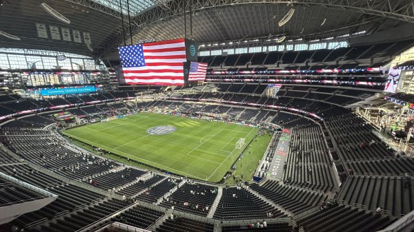 México empata sin goles ante Canadá en un amistoso sin emociones en Texas