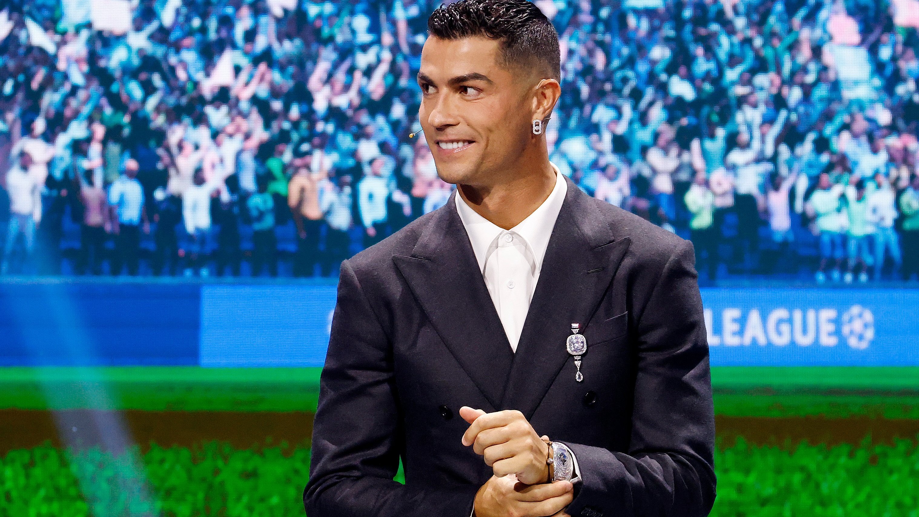 Cristiano Ronaldo alcanza los mil millones de seguidores en redes sociales