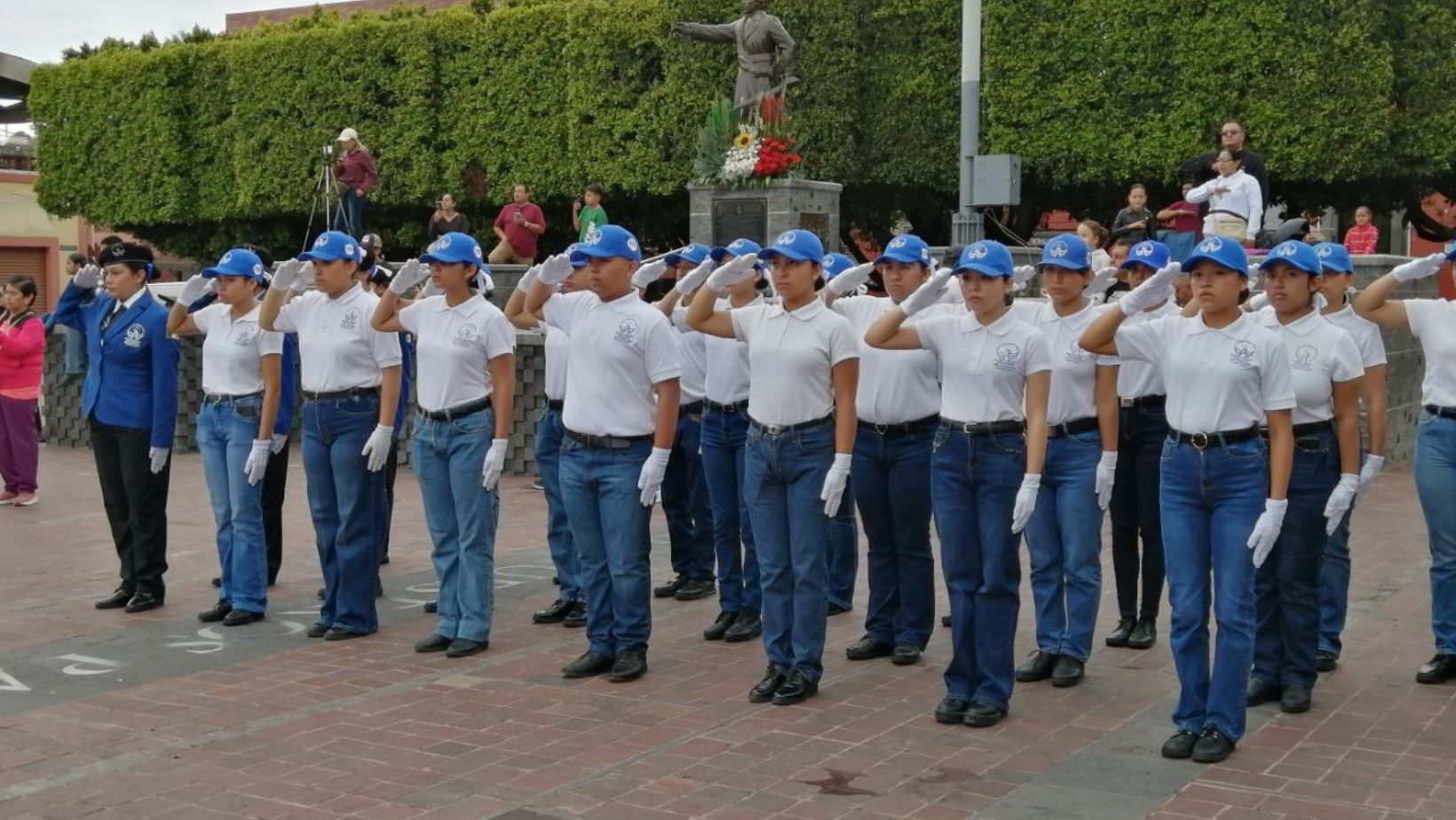 Bachillerato Militarizado de Acámbaro agota fichas en dos días por alta demanda