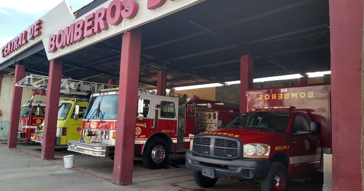 Incendio consume vivienda en la colonia El Progreso de Silao 