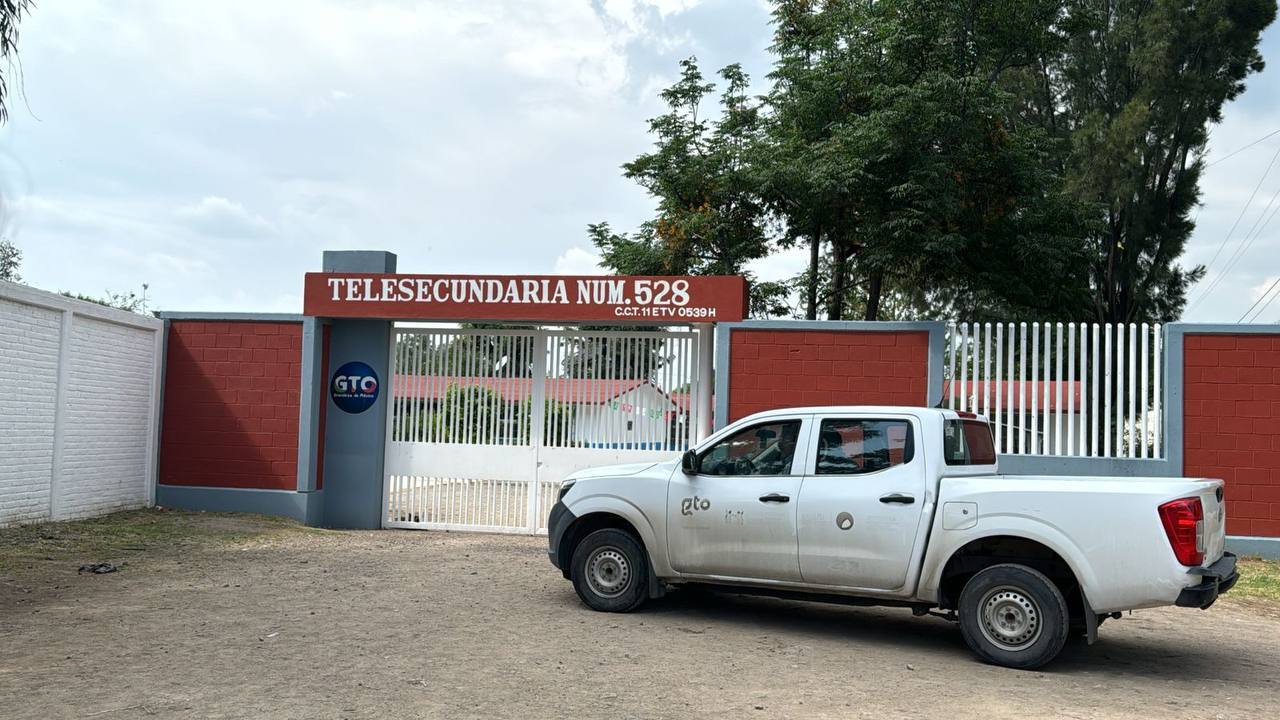 Estudiantes de la Telesecundaria 528 en León se intoxican tras tomar agua con anfetamina, ¿qué pasó? 