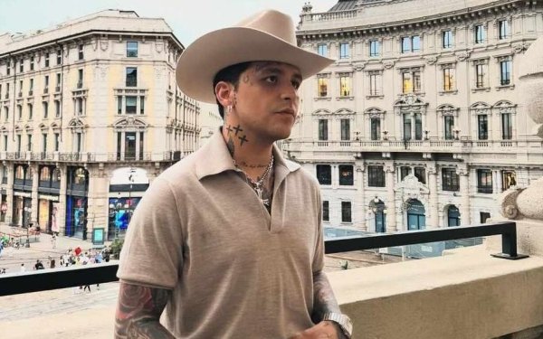 ¿Qué enfermedad tiene Christian Nodal? Fue hospitalizado por la noche