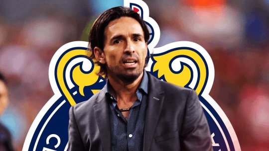 Gerardo Espinoza, opción fuerte para dirigir a Chivas tras la posible salida de Fernando Gago