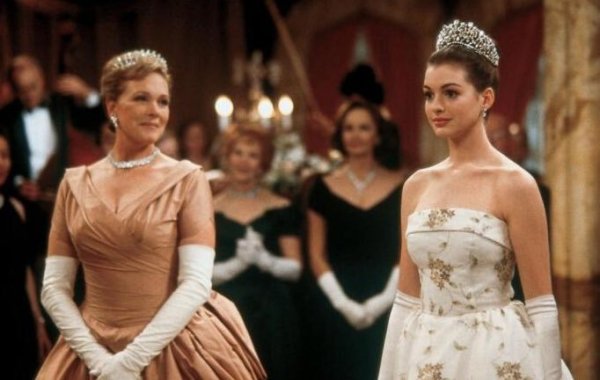 Anne Hathaway confirma nueva película de 'El Diario de la Princesa' 