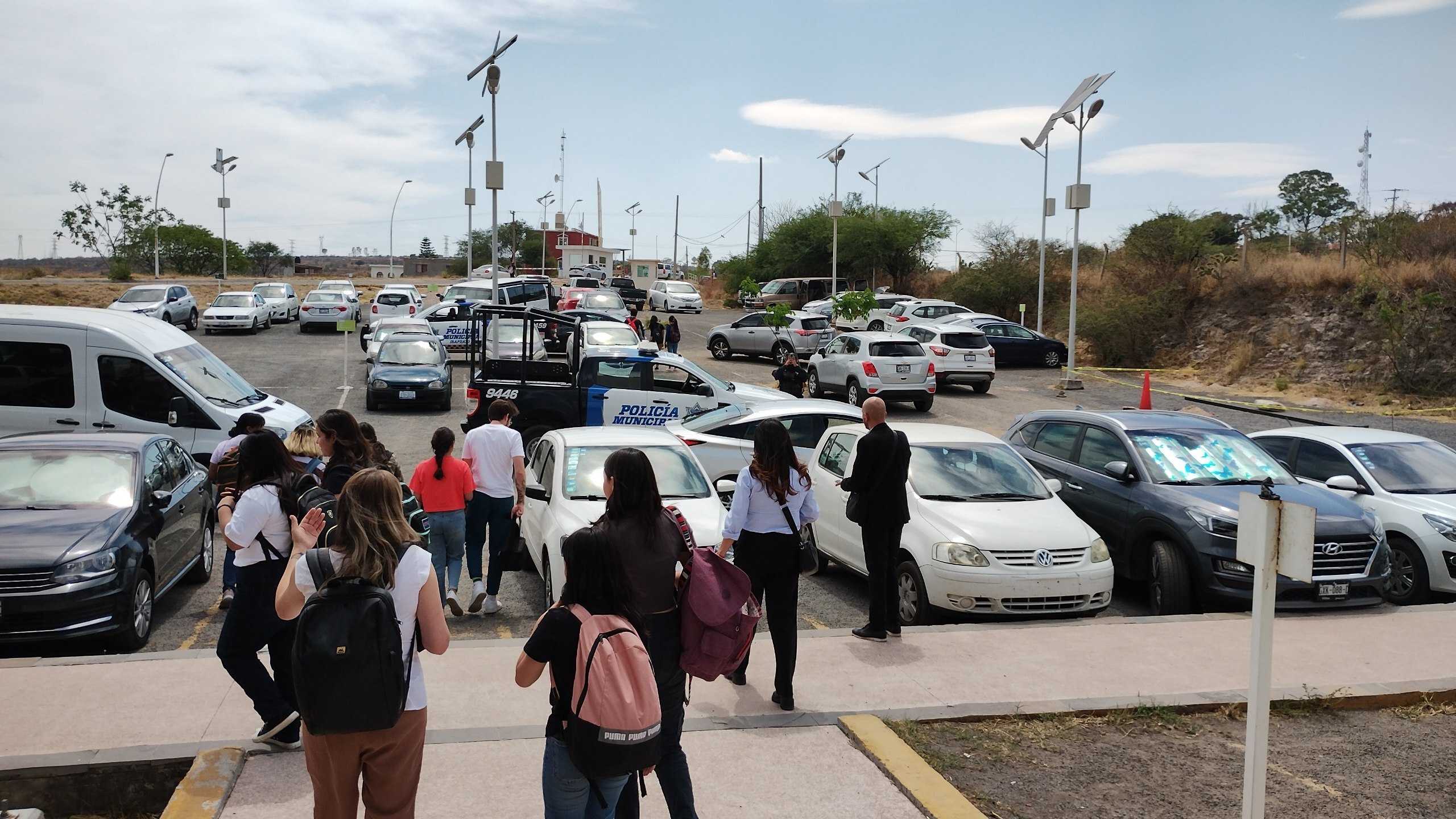 Estudiantes de la UG en El Copal de Irapuato sufren entre asaltos y violencia; exigen seguridad