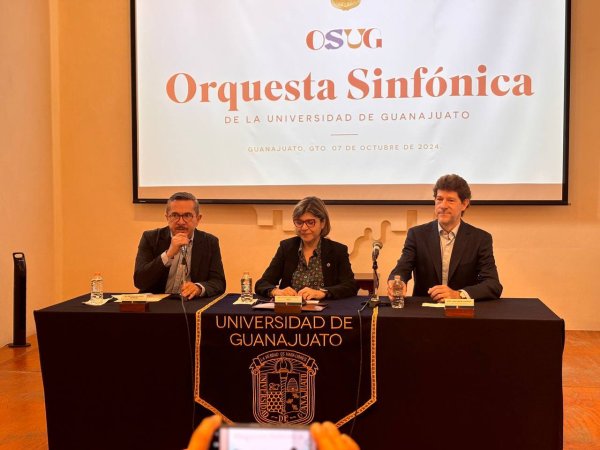 Juan Carlos Lomónaco es el nuevo director de la Orquesta Sinfónica de la Universidad de Guanajuato