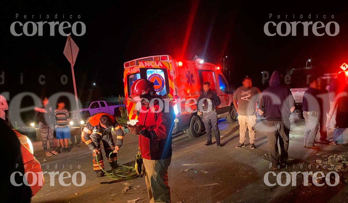 Volcadura en Mineral de Pozos, San Luis de la Paz deja una persona herida