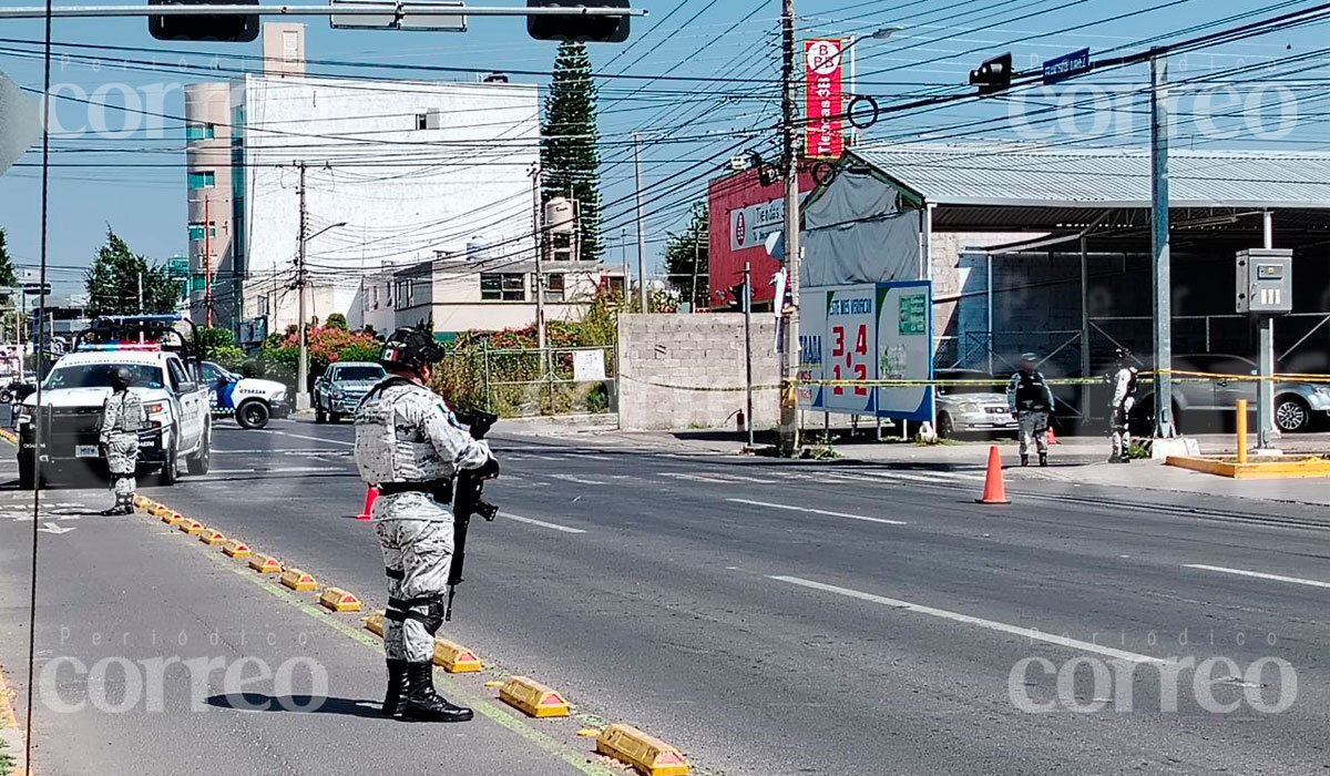 Lanzan artefacto explosivo a verificentro de Celaya; hay un elemento de GN herido