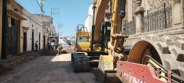 Sin fecha, para concluir obras por las afectaciones de socavón en Irapuato