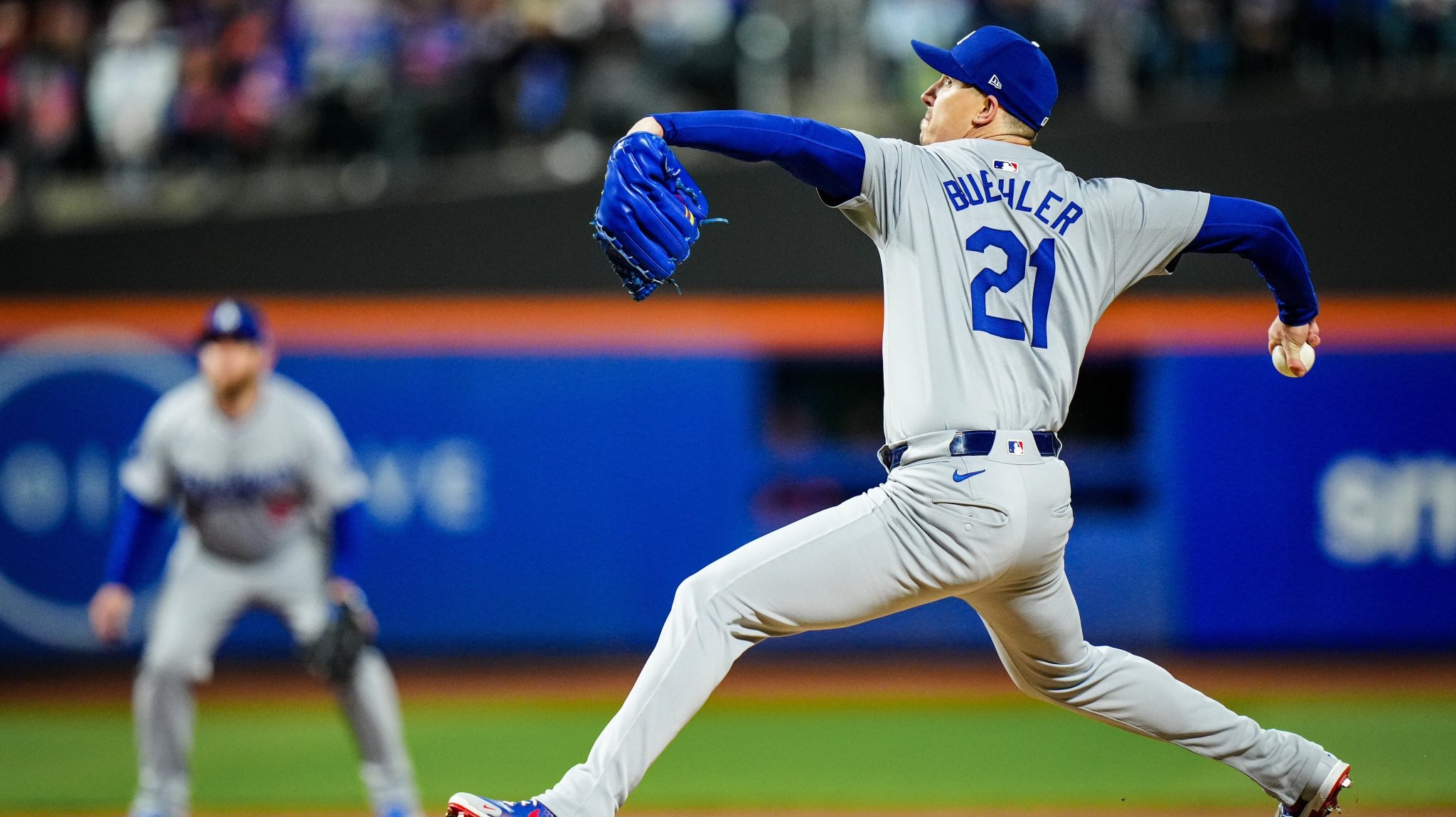 Dodgers destrozan a los Mets en la MLB