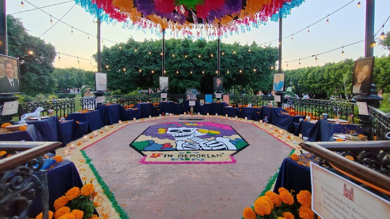 Fotos | Día de Muertos en Guanajuato: recuerdan en altares a víctimas de asesinatos y feminicidios 