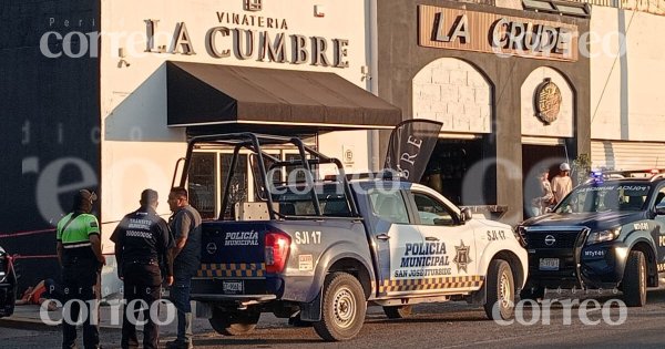 Asesinan a un hombre en un bar de San José Iturbide