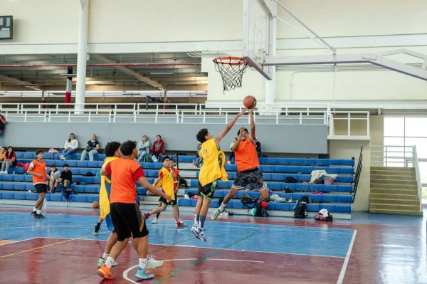 San Miguel de Allende recibe torneo regional de básquetbol rumbo a Juegos CONADE 2025