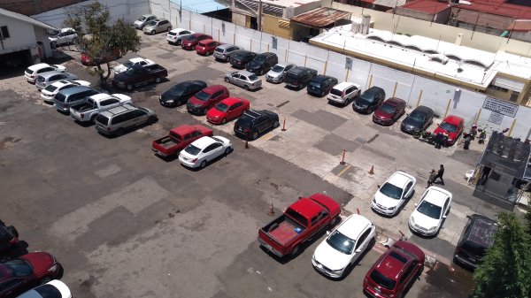 ¡No hay lugar! Estacionamientos del centro en Irapuato no alcanzan para automovilistas