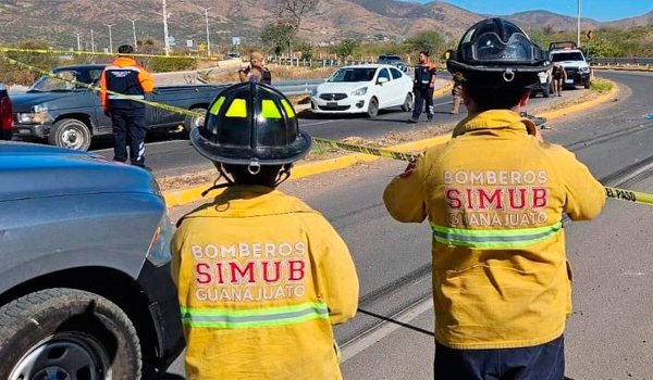 Motociclista muere al derrapar en la Cervera-Las Teresas atrás de la Fiscalía de Guanajuato