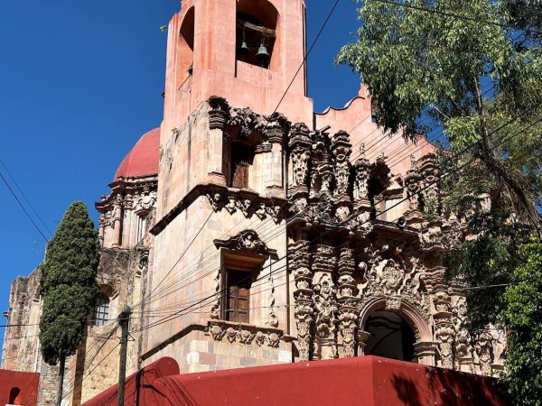 Vecinos de Cata y Mellado evitan hablar sobre las afectaciones; alcaldesa señala que nadie se ha acercado a la autoridad