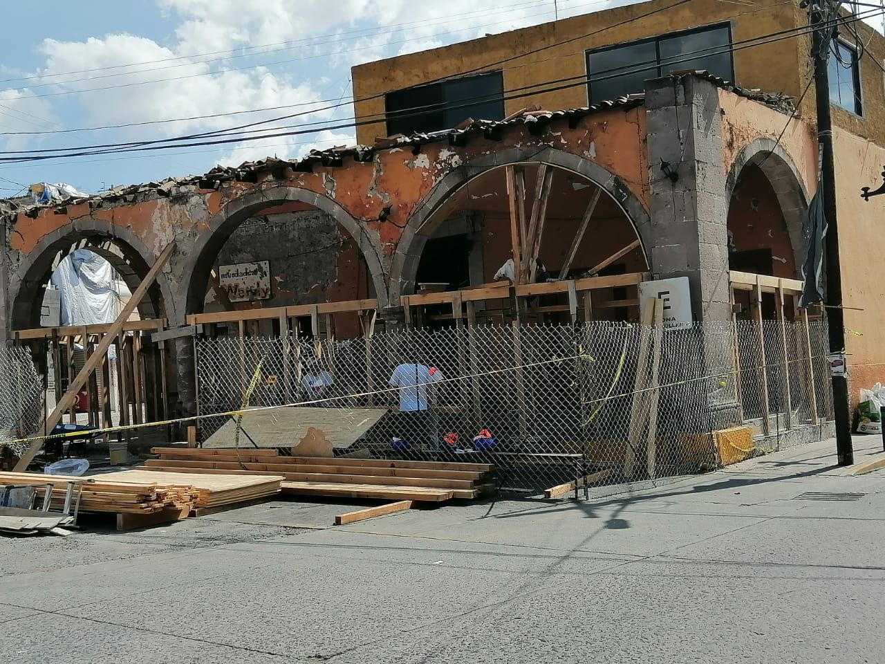 Comerciantes afectados por coche bomba en Jerécuaro siguen sin recibir apoyo