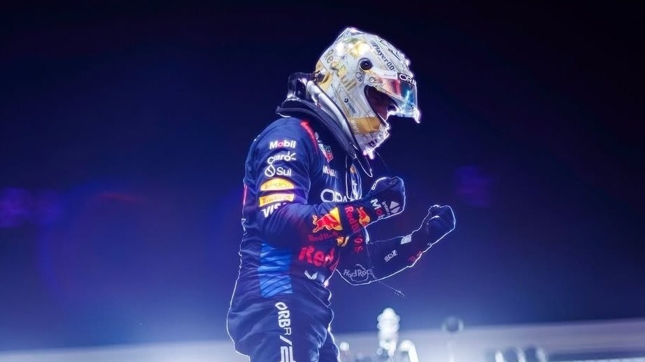 Max Verstappen pierde la pole del GP de Qatar tras penalización por incidente con Russell