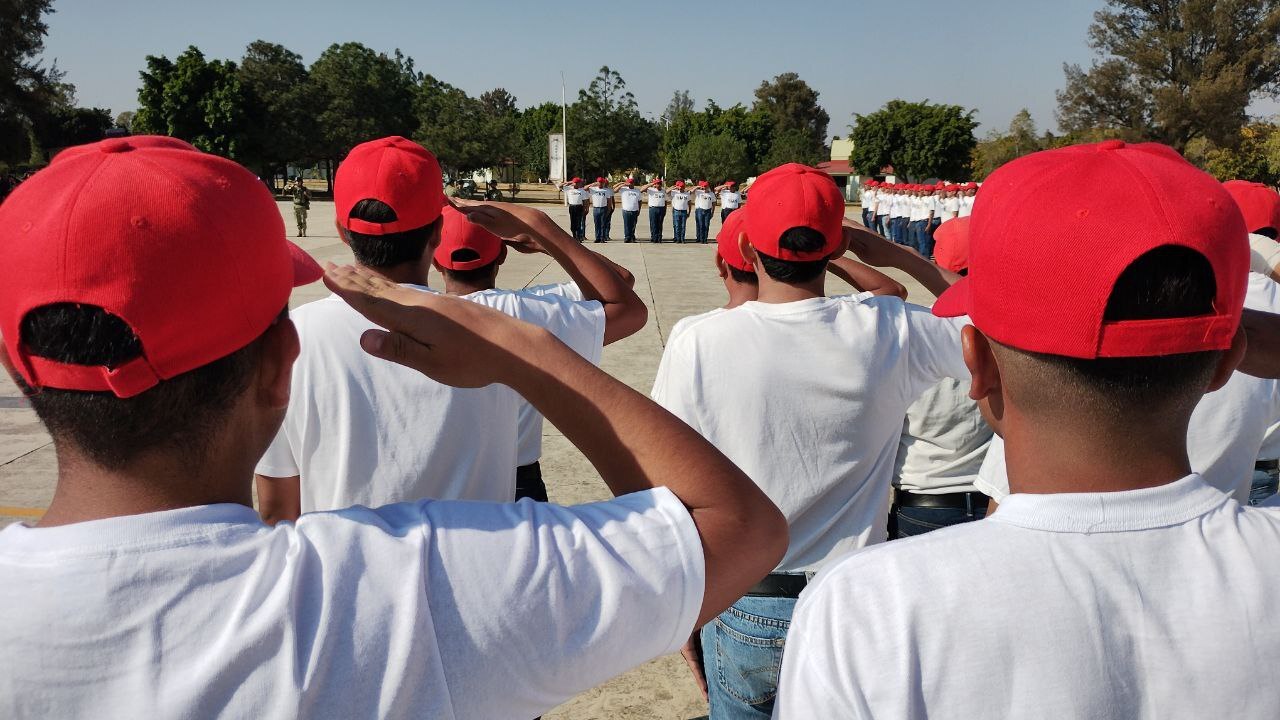 Jóvenes concluyen Servicio Militar Nacional en Irapuato