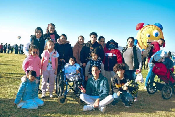 Voluntarios Mágicos llevan sueños y esperanza a niños con cáncer en León, Guanajuato