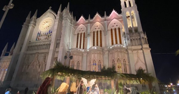 Galería | Así se vivió el encendido de las luces de Navidad en León 