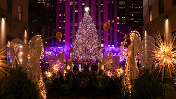 Así fue el encendido del árbol de Navidad del Rockefeller Center 