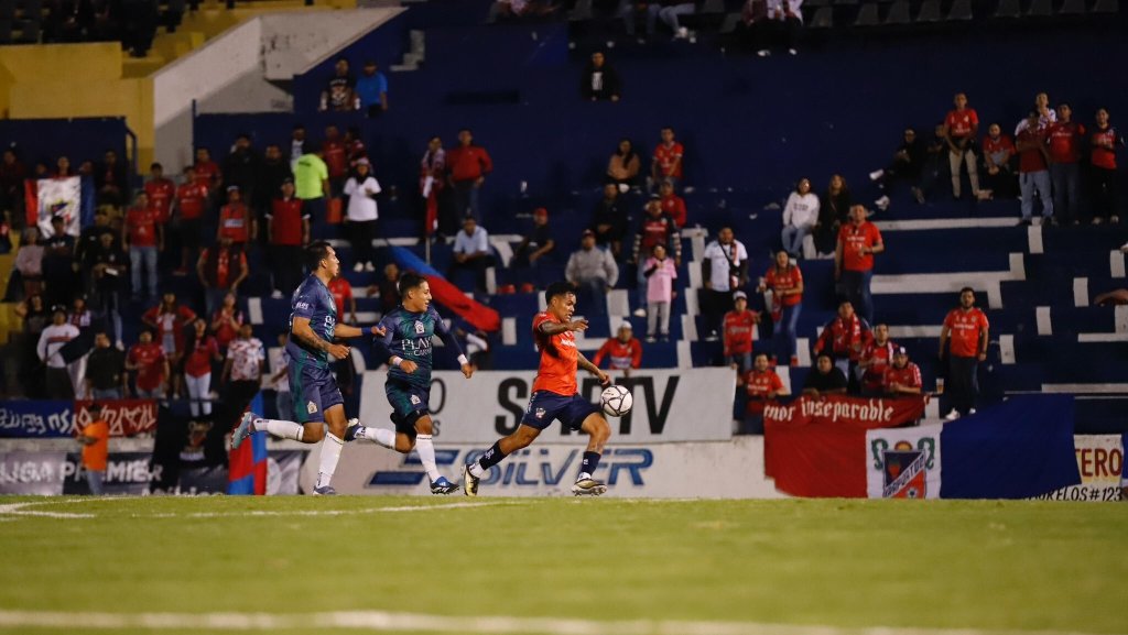 ¡Remontada histórica! Irapuato elimina a Inter Playa y avanza a semifinales de la Liga Premier MX