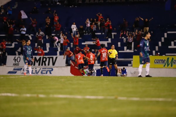 Irapuato busca el pase a la final frente a Cimarrones : horarios y detalles de las semifinales de la Liga Premier MX