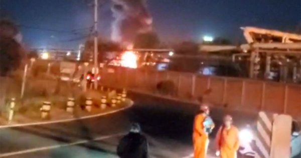 Incendio dentro de la refinería RIAMA de Pemex en Salamanca causa alarma, ¿qué pasó? 